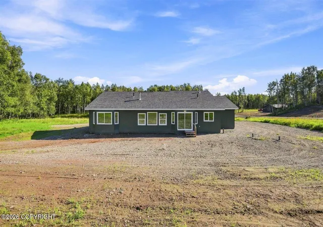 Photo 4 of Single family home for sale at 7943 E Silica Cir, Wasilla, AK 99654 | MLS# 26-4408 | Listing updated on 2026-08-30