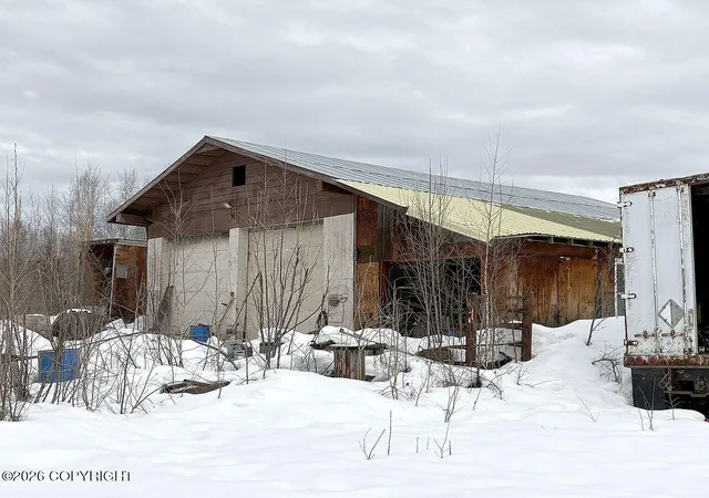 Homes for sale in Fairbanks, AK | 1731 N Old Steese Hwy N Hwy, Fairbanks, AK 99712 | MLS# 26-4527