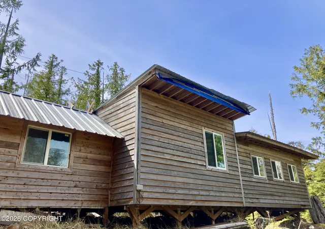 3rd image of 313 Se Bowhead Loop, Coffman Cove, AK 99918 | MLS# 26-4670