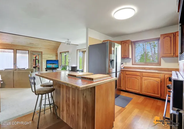 Photo 4 of Single family home for sale at 10931 Polar Dr, Anchorage, AK 99516 | MLS# 26-6295 | Listing updated on 2026-07-27