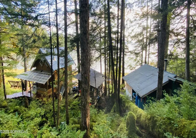 2nd image of 51 Twelve Mile Rd, Petersburg, AK 99833 | MLS# 26-4597