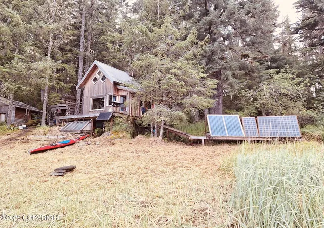 3rd image of 51 Twelve Mile Rd, Petersburg, AK 99833 | MLS# 26-4597