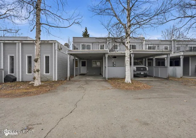 Photo 4 of Condo for sale at 3333 Lakeshore Dr #6, Anchorage, AK 99517 | MLS# 26-4796 | Listing updated on 2026-07-23