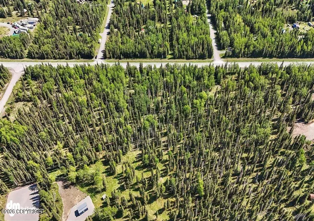 Photo 5 of Sale Pending at 28214 N Cohoe Loop Rd, Kasilof, AK 99610 | MLS# 26-4936 | Listing updated on 2026-08-31