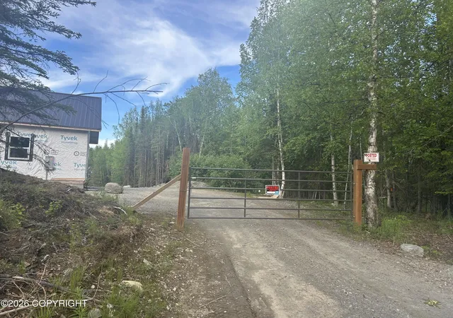 Homes for sale in Sterling, AK | 28942 Annie Marie Ct, Sterling, AK 99672 | MLS# 26-4827