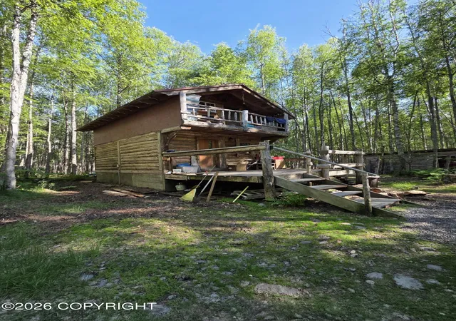 Homes for sale in Talkeetna, AK | 30387 S Milt Trump St, Talkeetna, AK 99676 | MLS# 26-4921
