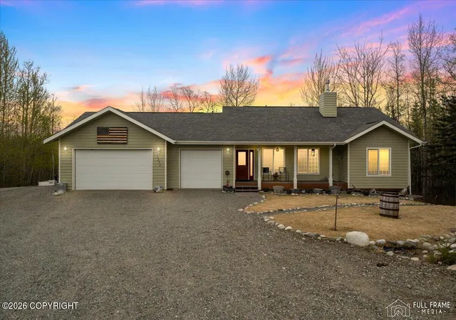 Photo 1 of Sale Pending at 2351 S Colleen St, Palmer, AK 99645 | MLS# 26-4885 | Listing updated on 2026-08-29