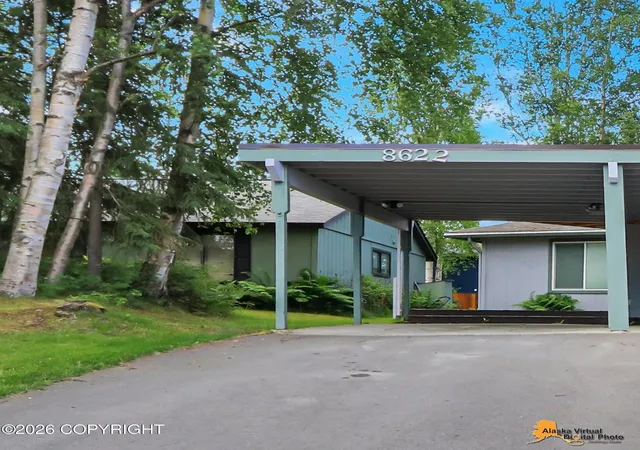 Homes for sale in Anchorage, AK | 8622 Augusta Cir #2, Anchorage, AK 99504 | MLS# 26-8068