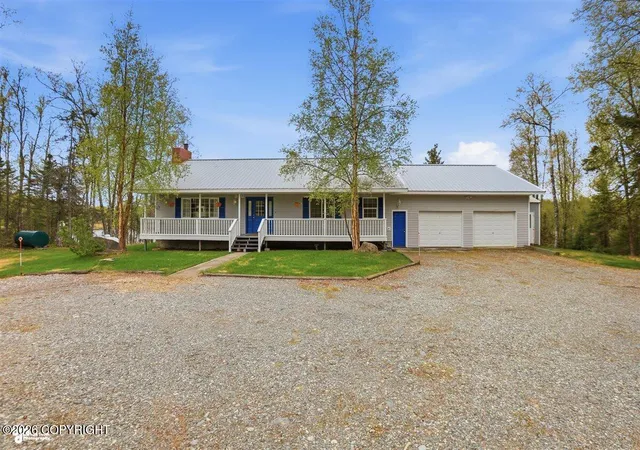 Photo 2 of Single family home for sale at 17360 S Guernsey Dr, Wasilla, AK 99623 | MLS# 26-7555 | Listing updated on 2026-06-26
