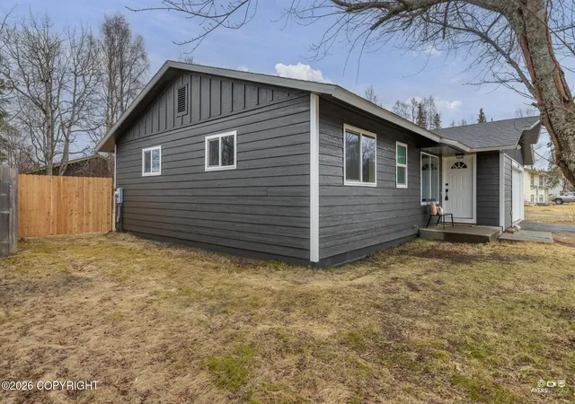 Homes for sale in Kenai, AK | 616 Maple Dr, Kenai, AK 99611 | MLS# 26-4973