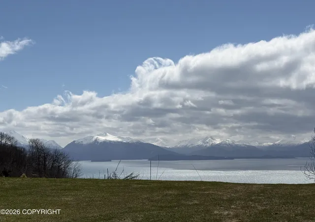 Photo 3 of Single family home for sale at 3153 Sterling Hwy, Homer, AK 99603 | MLS# 26-4984 | Listing updated on 2026-05-21