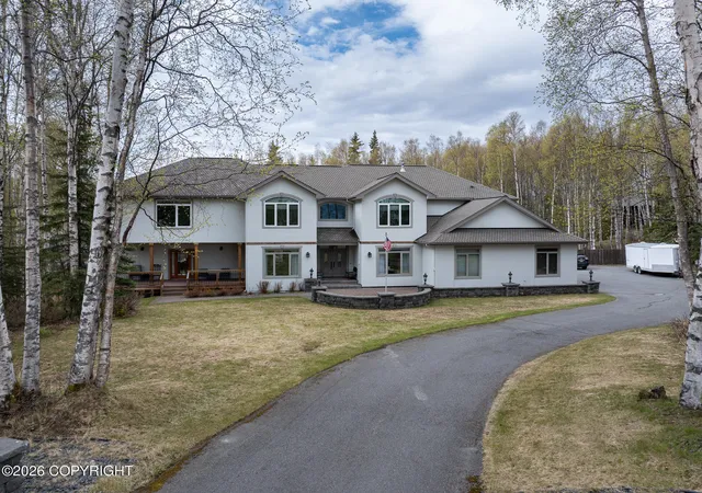Homes for sale in Anchorage, AK | 8000 Skyhills Dr, Anchorage, AK 99502 | MLS# 26-5510