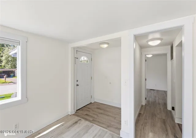 4th image of 4009 Allan Pl, Anchorage, AK 99508 | MLS# 26-5035