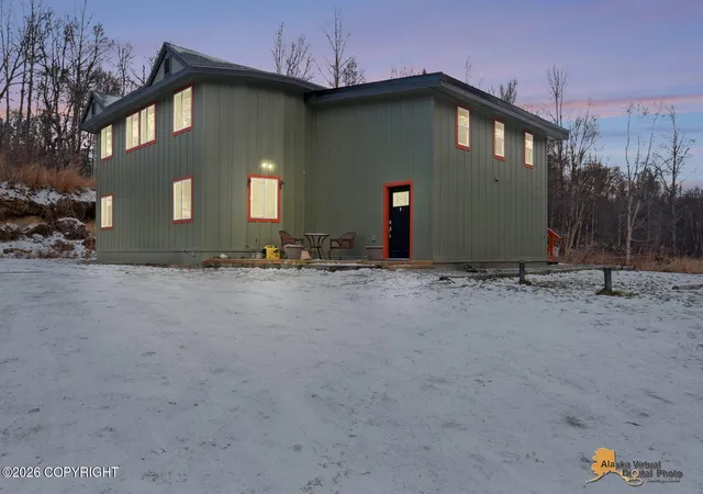 2nd image of 6235 N Wolverine Rd, Palmer, AK 99645 | MLS# 26-5258