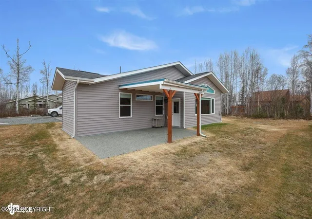 Homes for sale in Wasilla, AK | 1761 S Birch Lake Dr Dr #12, Wasilla, AK 99623 | MLS# 26-5142