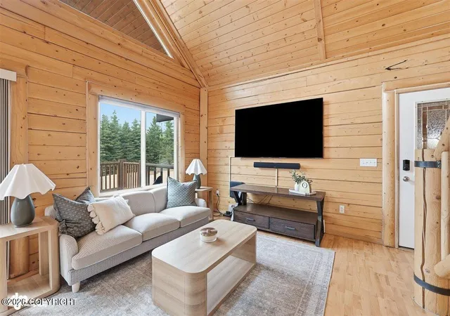 Photo 2 of Single family home for sale at 105 Phillips Dr, Kenai, AK 99611 | MLS# 26-5475 | Listing updated on 2026-08-31