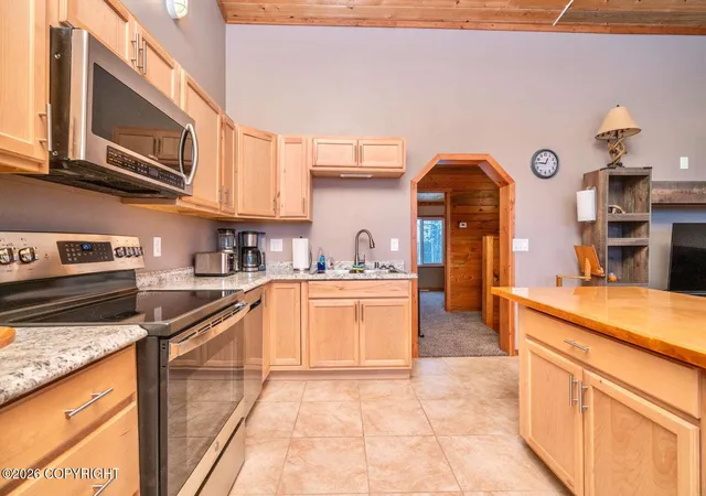 Photo 4 of Multi family home for sale at 2701 S Knollwood Dr, Wasilla, AK 99623 | MLS# 26-5384 | Listing updated on 2026-06-01