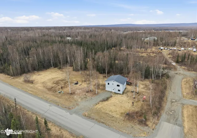 Homes for sale in Wasilla, AK | 9401 W Easy St, Wasilla, AK 99623 | MLS# 26-5407