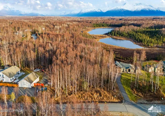 4th image of 5850 E Pamela Dr, Wasilla, AK 99654 | MLS# 26-5573