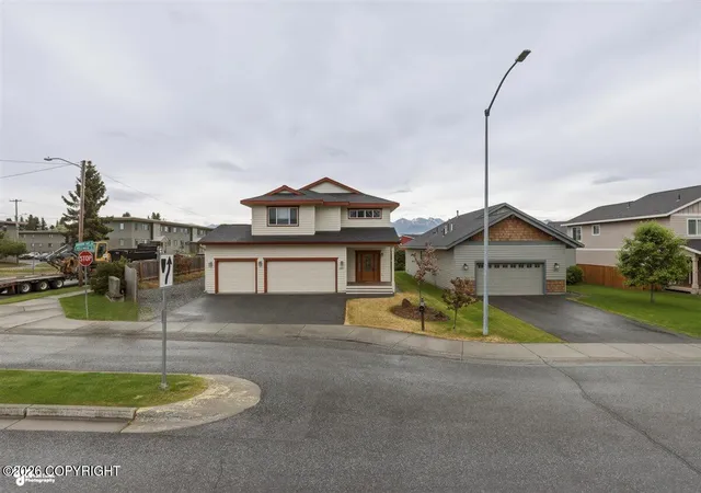 Homes for sale in Anchorage, AK | 1007 Northpointe Bluff Dr, Anchorage, AK 99501 | MLS# 26-5663
