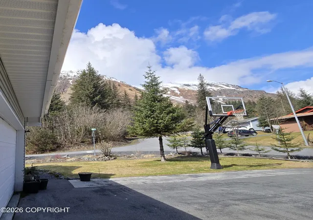Homes for sale in Seward, AK | 2019 Olympia Rd, Seward, AK 99664 | MLS# 26-6097