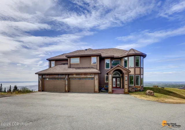 5th image of 16905 Olena Pointe Cir, Anchorage, AK 99516 | MLS# 26-5597