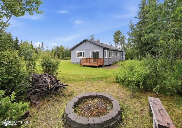 Photo 3 of Sale Pending at 47745 Judy Lynn Ln, Soldotna, AK 99669 | MLS# 26-9982 | Listing updated on 2026-09-30