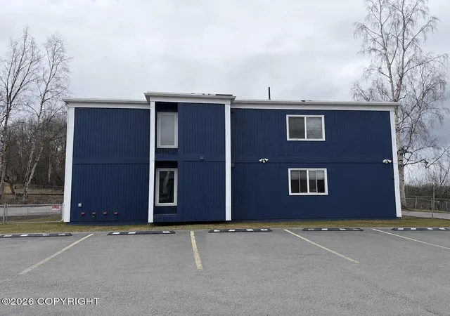 Homes for sale in Anchorage, AK | 6313 E 32nd Ave, Anchorage, AK 99504 | MLS# 26-5778