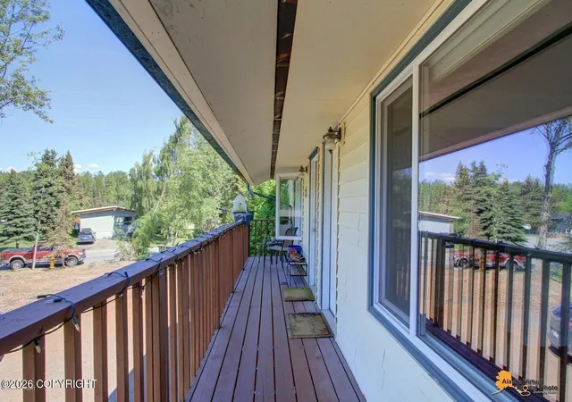 4th image of 936 W 20Th Ave, Anchorage, AK 99503 | MLS# 26-5724