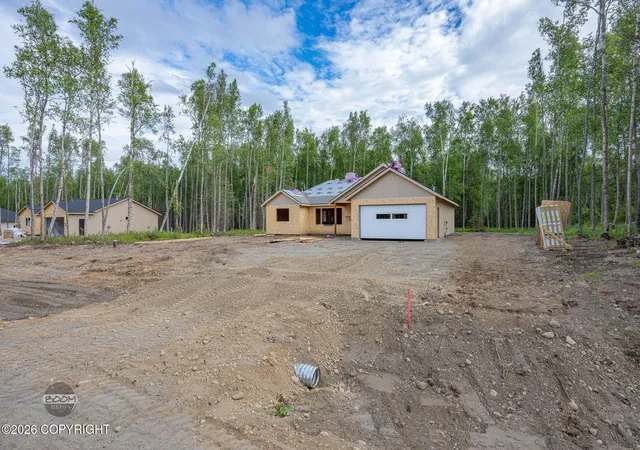 Photo 2 of Sale Pending at 7706 W Hentila St, Wasilla, AK 99623 | MLS# 26-8446 | Listing updated on 2026-08-26