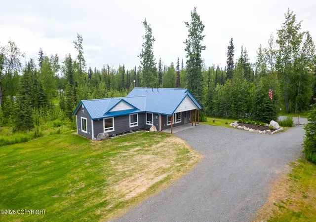Homes for sale in Soldotna, AK | 44018 Funny River Rd, Soldotna, AK 99669 | MLS# 26-7558