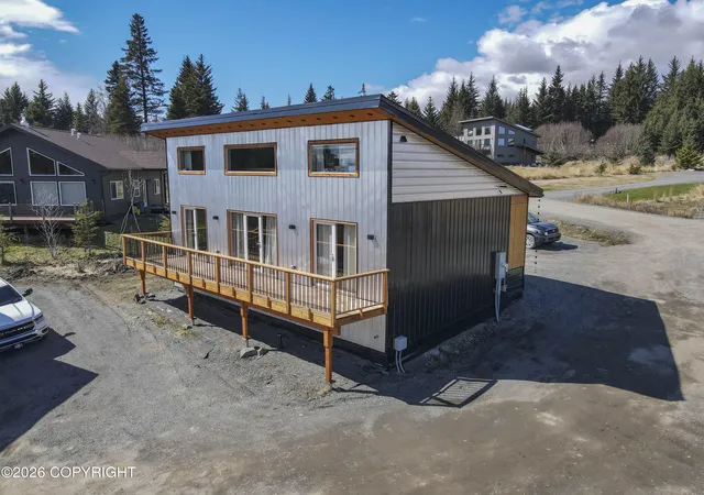 Homes for sale in Homer, AK | 1149 Virginialyn Wy, Homer, AK 99603 | MLS# 26-5818