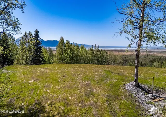 Homes for sale in Anchorage, AK | 13360 Reef Pl, Anchorage, AK 99515 | MLS# 26-5801