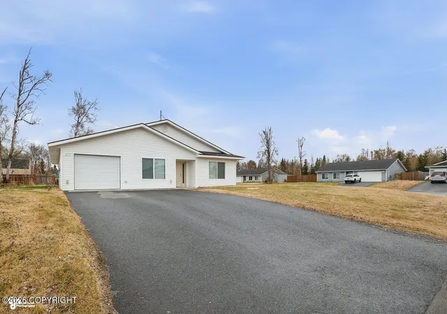 Homes for sale in Soldotna, AK | 277 Geranium Rd, Soldotna, AK 99669 | MLS# 26-5832