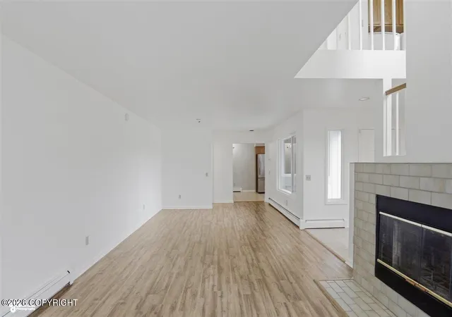 4th image of 2945 Brittany Dr, Anchorage, AK 99504 | MLS# 26-5983