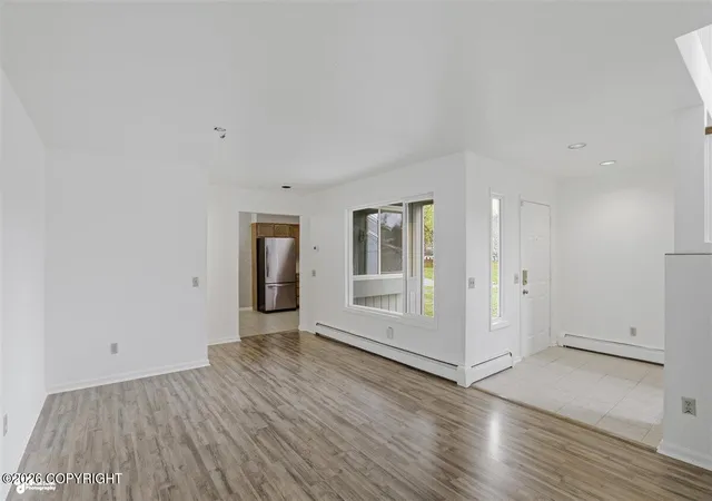 5th image of 2945 Brittany Dr, Anchorage, AK 99504 | MLS# 26-5983