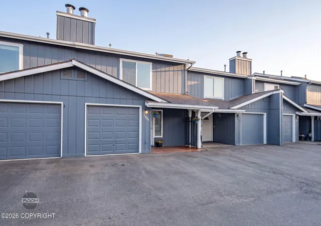Homes for sale in Anchorage, AK | 8050 Pioneer Dr #1705, Anchorage, AK 99504 | MLS# 26-7811
