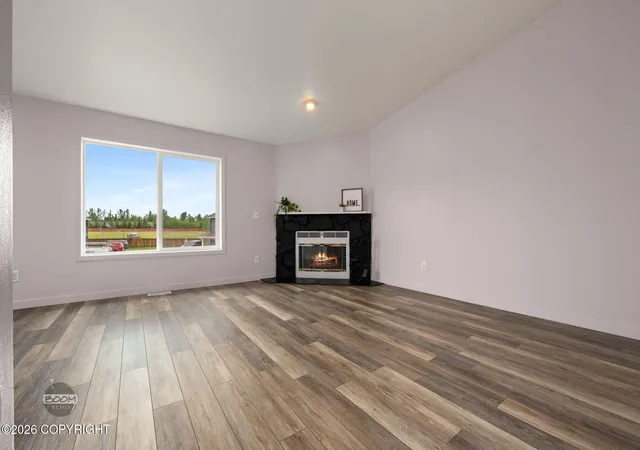 4th image of 8050 Pioneer Dr #1705, Anchorage, AK 99504 | MLS# 26-7811