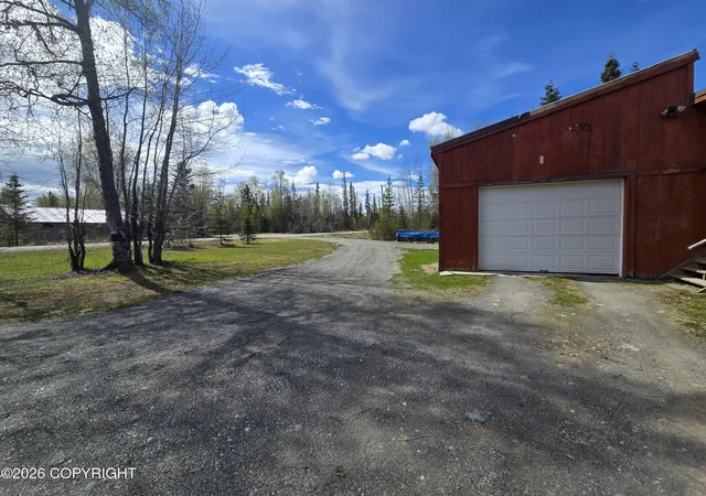 5th image of 50370 Littmitz Ave, Nikiski/north Kenai, AK 99635 | MLS# 26-6165