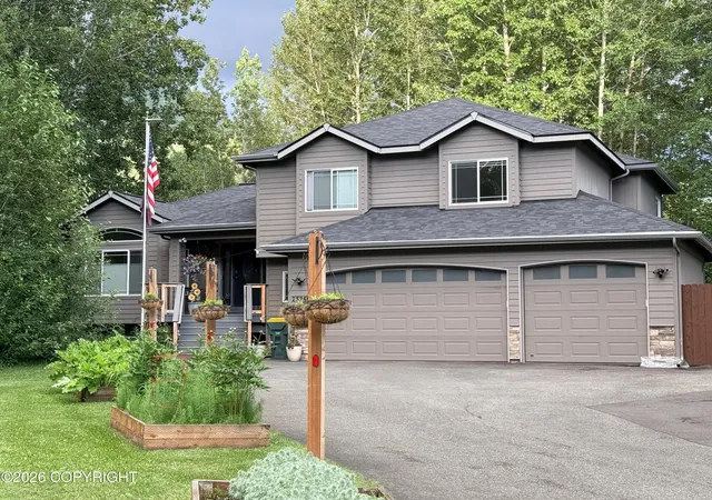 Photo 2 of Sale Pending at 23260 Blue Skies Cir, Chugiak, AK 99567 | MLS# 26-8950 | Listing updated on 2026-08-03