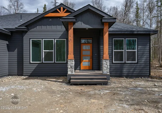 4th image of 11762 E Fig Cir, Palmer, AK 99645 | MLS# 26-6012