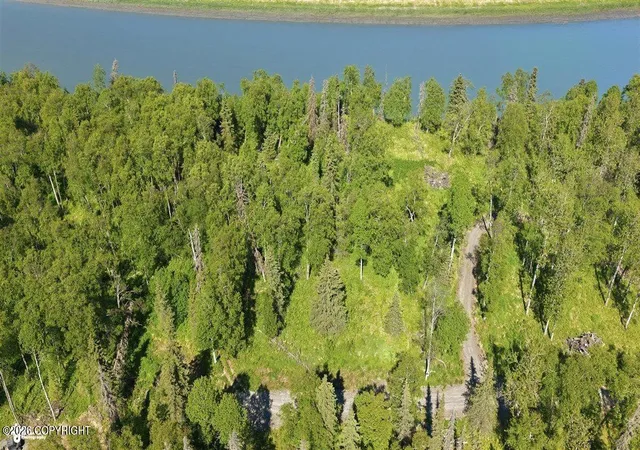 3rd image of 37162 Scamp Dr, Kenai, AK 99611 | MLS# 26-6067
