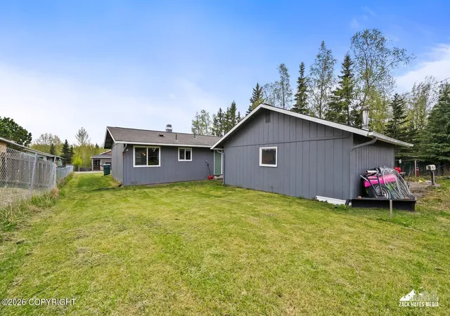 Homes for sale in Anchorage, AK | 647 E 73rd Ave, Anchorage, AK 99518 | MLS# 26-6144