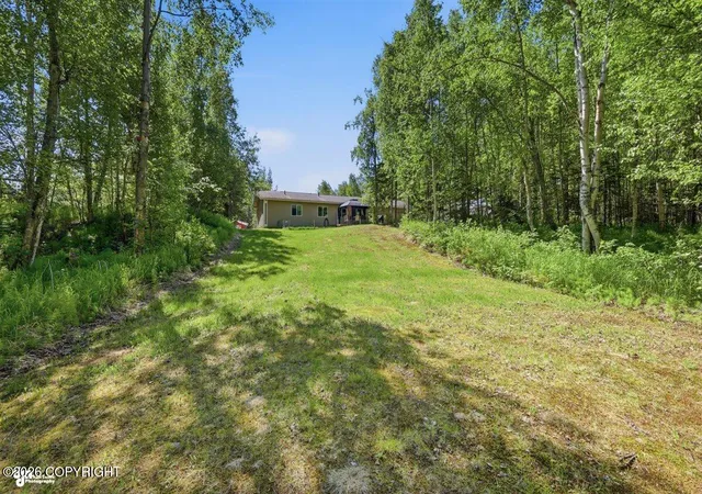 Homes for sale in Wasilla, AK | 6071 W Karen St, Wasilla, AK 99623 | MLS# 26-7652
