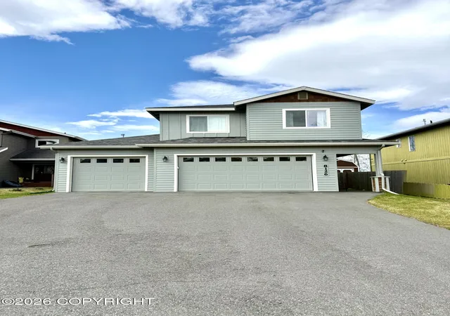 Homes for sale in Anchorage, AK | 8126 Grayhawk Cir, Anchorage, AK 99507 | MLS# 26-6107