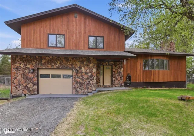 Photo 1 of Single family home for sale at 5220 Swallow Dr, Kenai, AK 99611 | MLS# 26-6245 | Listing updated on 2026-07-27