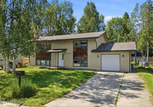 Photo 2 of Sale Pending at 3802 Deborah Ln, Anchorage, AK 99504 | MLS# 26-9590 | Listing updated on 2026-08-17