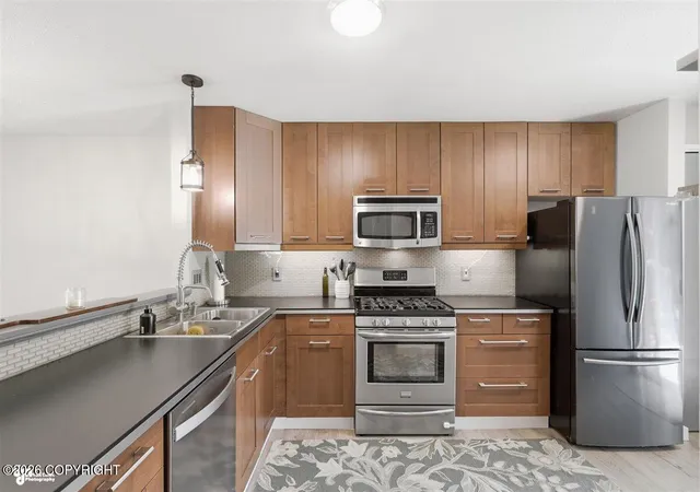 3rd image of 11233 Bridger Cir, Eagle River, AK 99577 | MLS# 26-6710