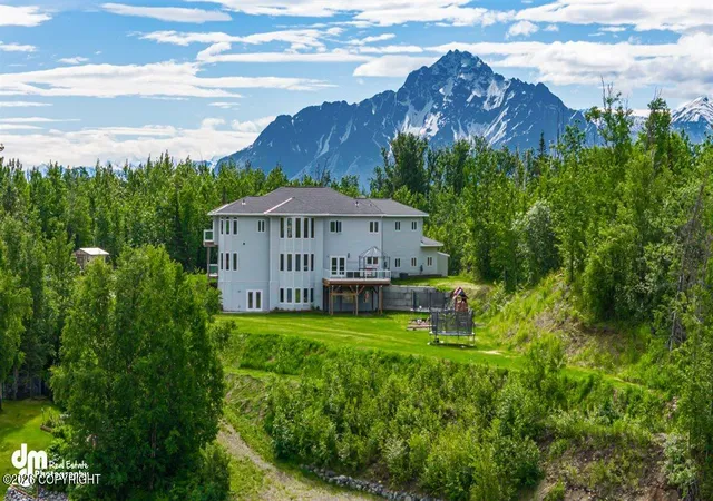 1st image of 6251 E Chickadee Dr, Palmer, AK 99645 | MLS# 26-6271