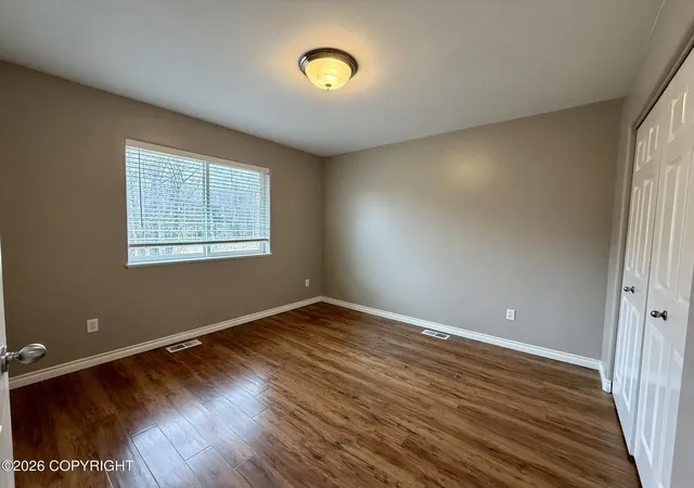 Photo 4 of Sale Pending at 2124 N Tabasco Cat Dr, Palmer, AK 99645 | MLS# 26-6329 | Listing updated on 2026-06-06